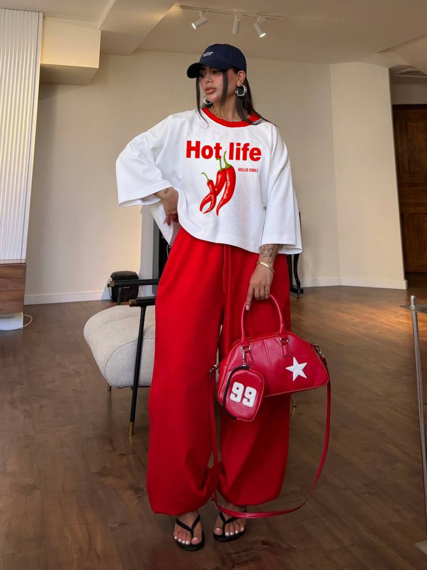 ست تیشرت باکسی و شلوار جاگر Hot life