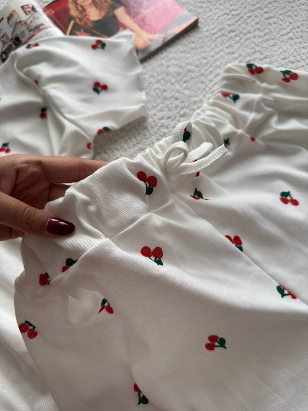 تاپ و شورتک کد ۷۷۱۱۴۲